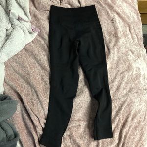 Lululemo Compression Ruched Capri